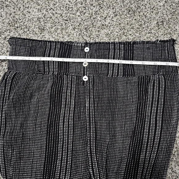 NEW Striped Culotte Pants - Picture 12 of 15